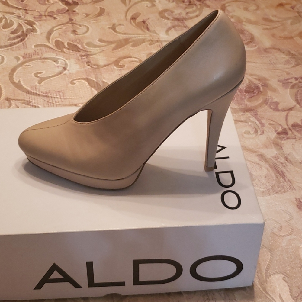 Aldo shoes STALCUP nude bootie sz 10